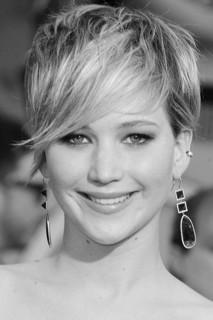 16. Modern Pixie Shag