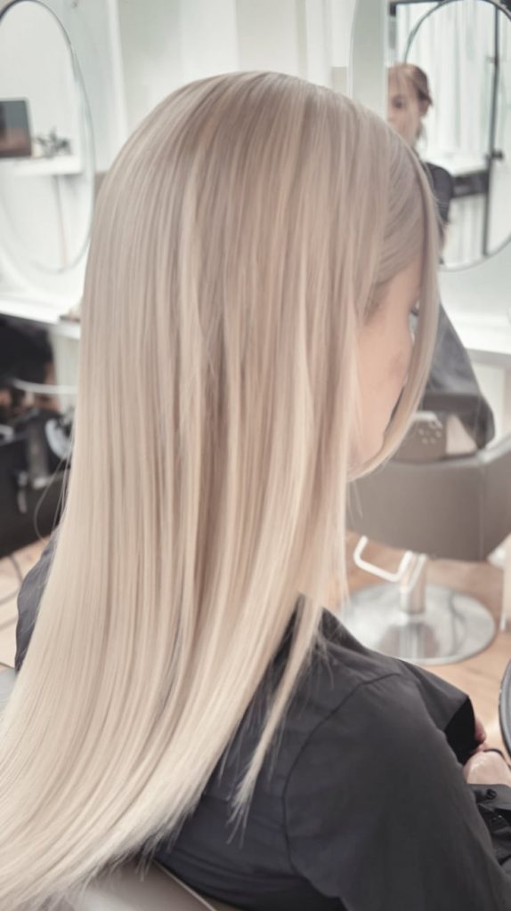 Ultra-Smooth Ash Blonde
