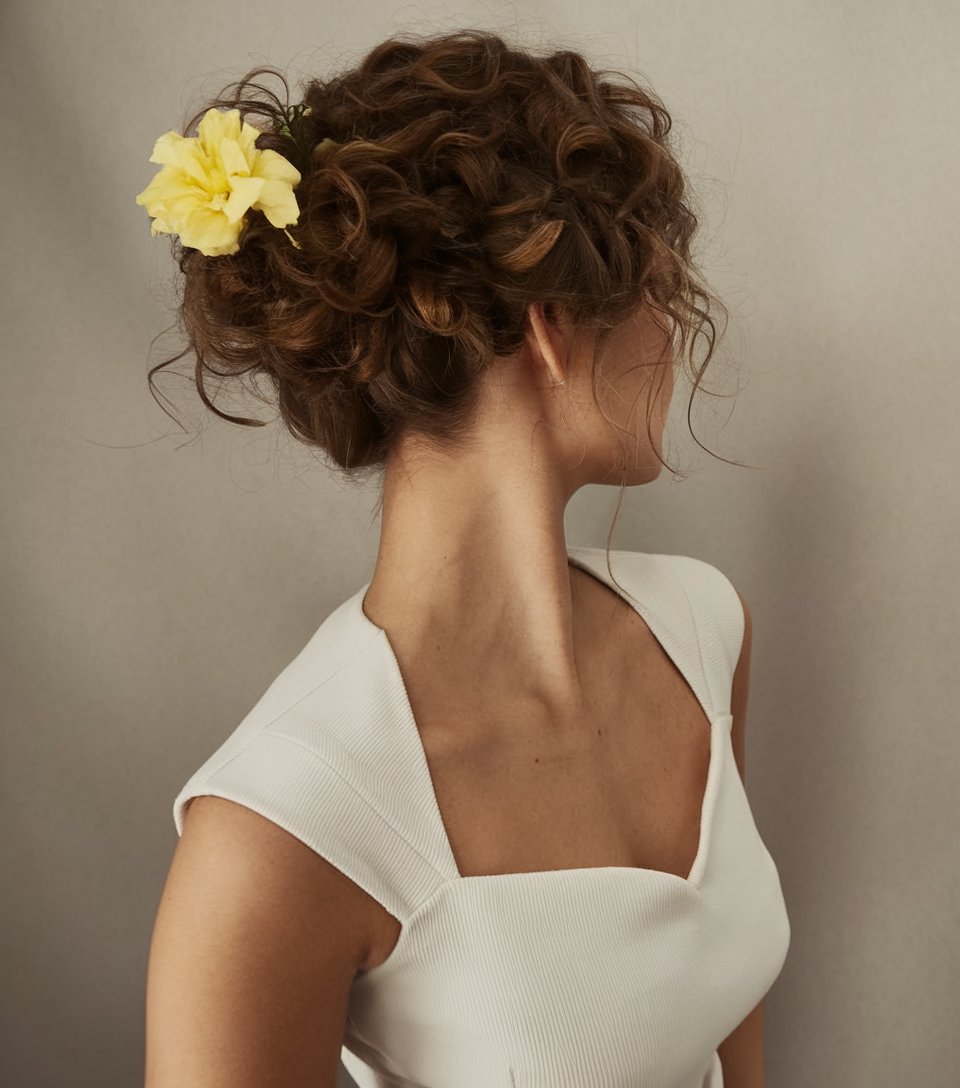 Voluminous Curly Bun